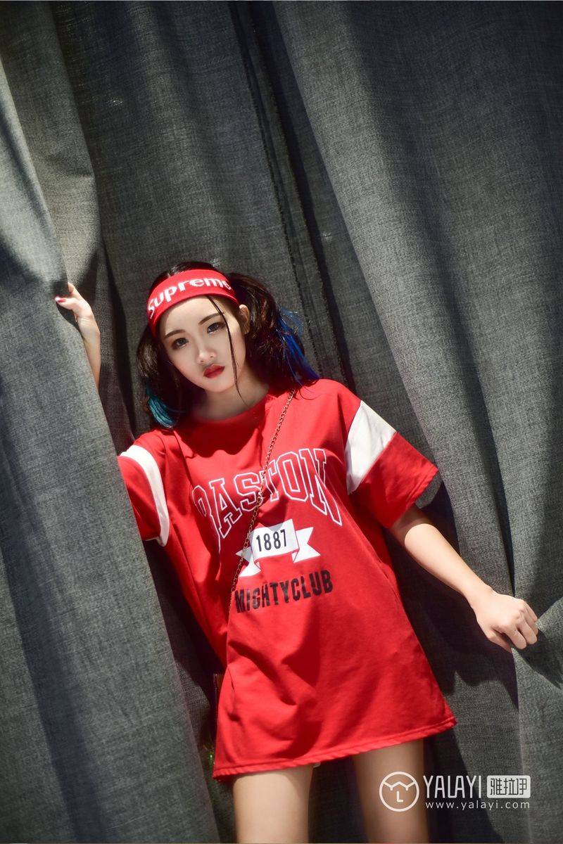 YALAYI雅拉伊清纯美女兔洱周末时光修长美腿街拍美图-8