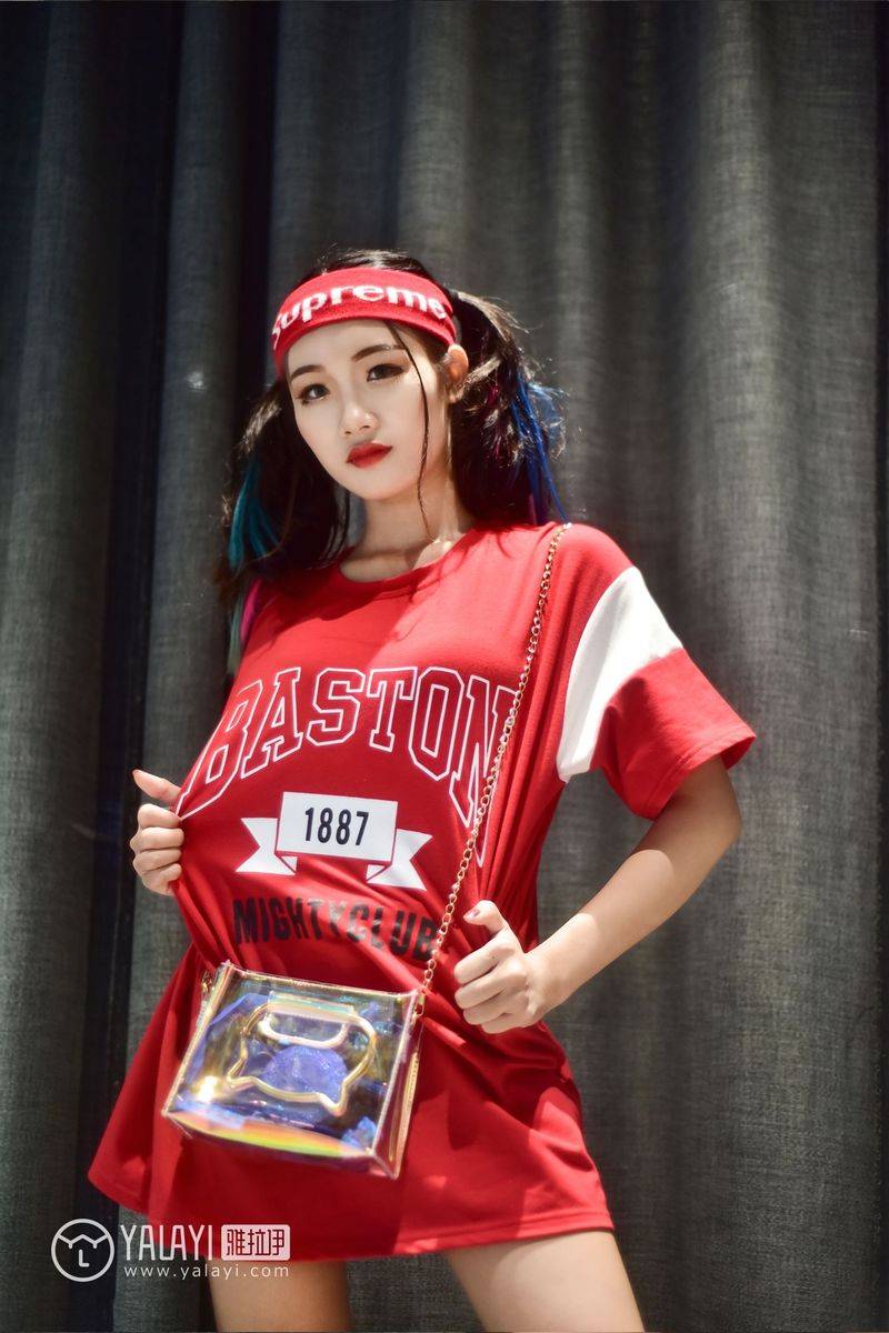 YALAYI雅拉伊清纯美女兔洱周末时光修长美腿街拍美图-14