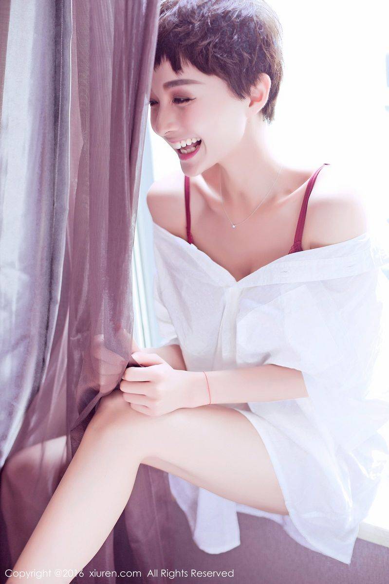 秀人网短发美女空姐babykiki白衬衫浴缸湿身诱惑写真-33