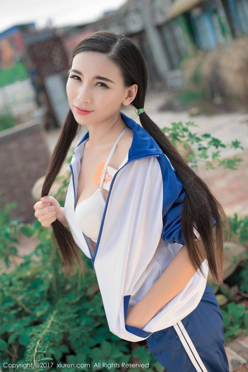 秀人网清纯美女赵颖ZY青春校服系美胸细腰内衣诱惑套图-23