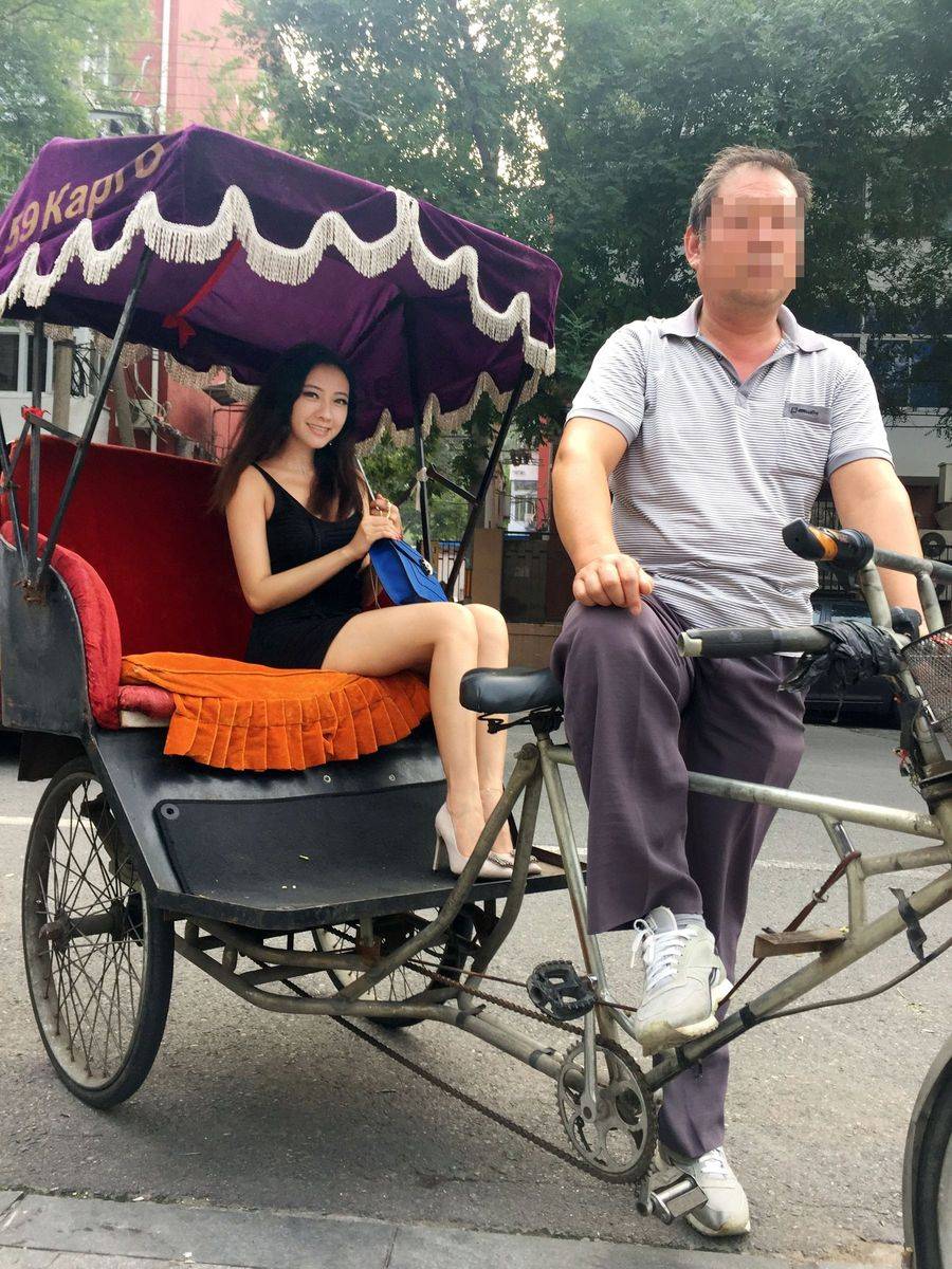 推女郎美女模特果儿Victoria袅娜娉婷挺拔爆乳惹火写真-12