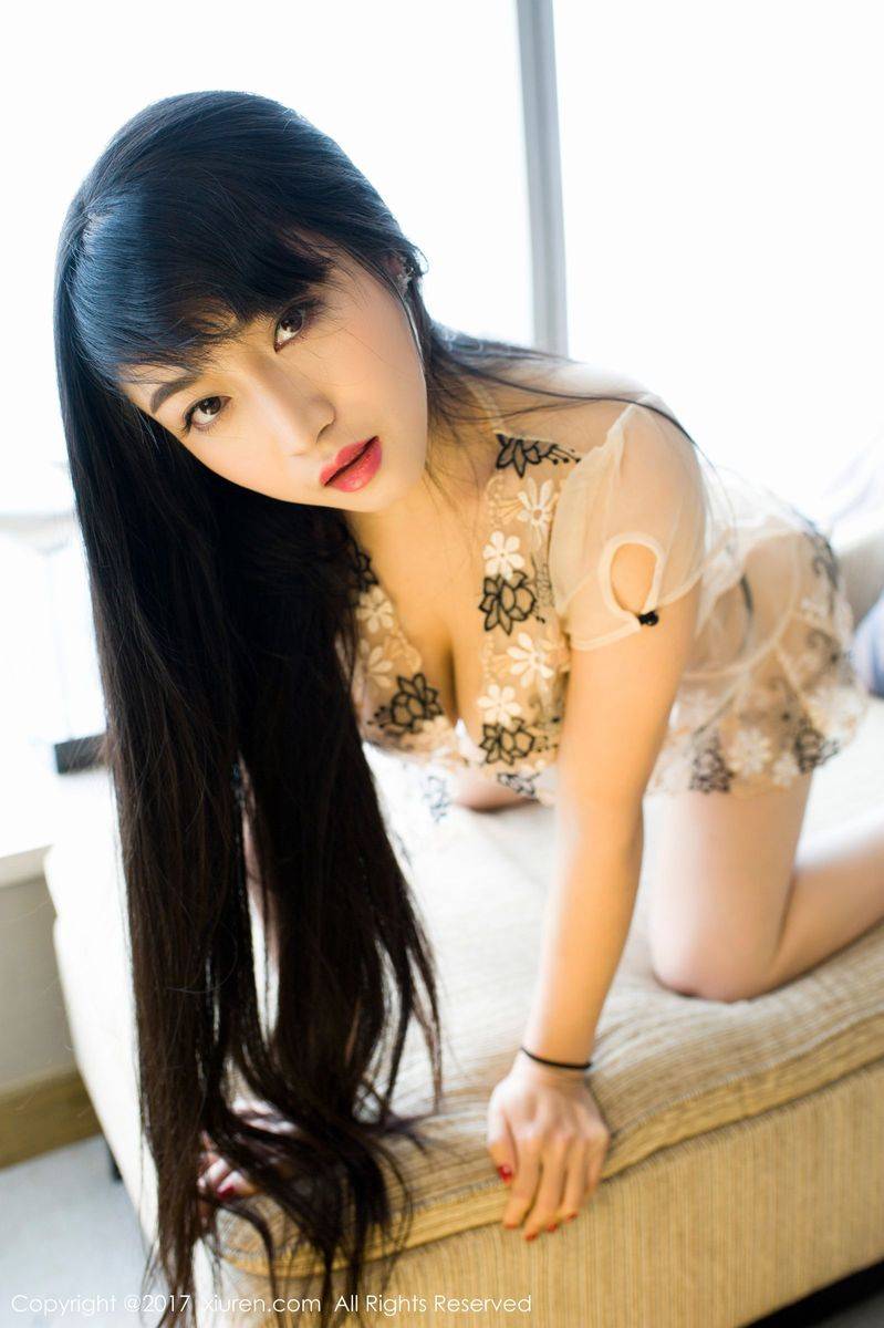 秀人网大胸美女杨玉奴黑色蕾丝中空情趣连体衣诱惑美图-33