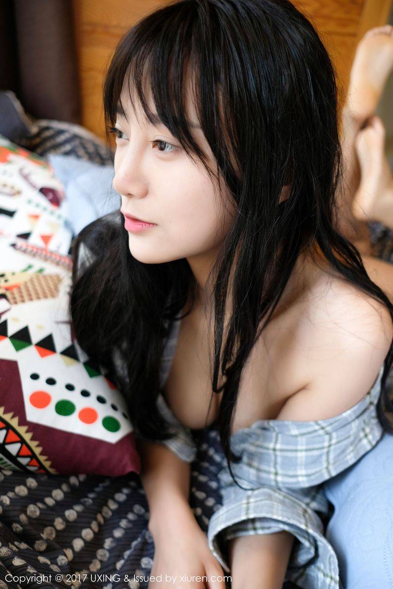 优星馆重庆美女模特李猩一前凸后翘修长美腿热辣私房写真-29