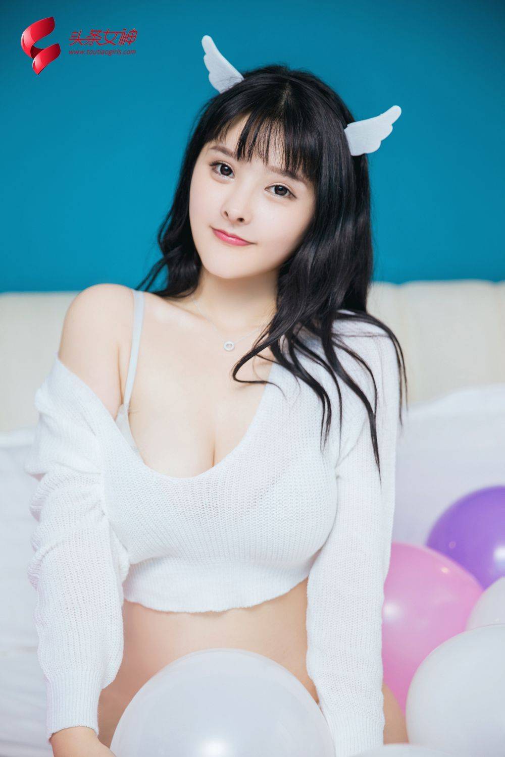 头条女神性感美女杨漫妮白嫩美胸波涛胸涌内衣诱惑美图-33