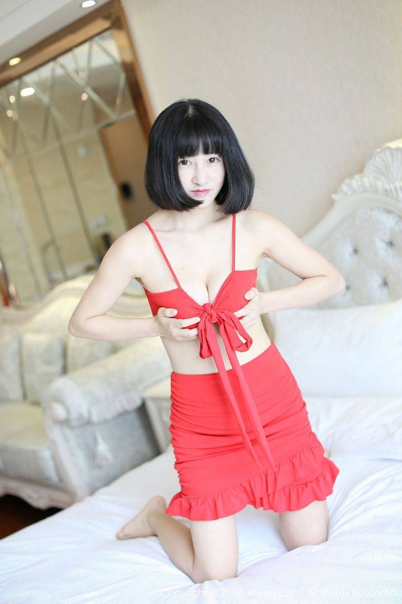 秀人网性感女神小探戈波白皙酥胸波涛胸涌内衣诱惑写真-6