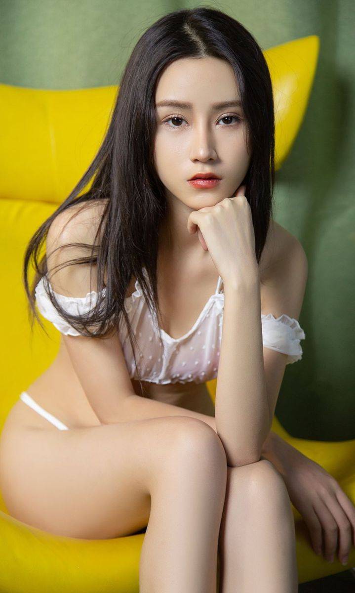 尤果网美女模特茯苓黑色情趣透视肚兜丁字裤内衣诱惑美图-25