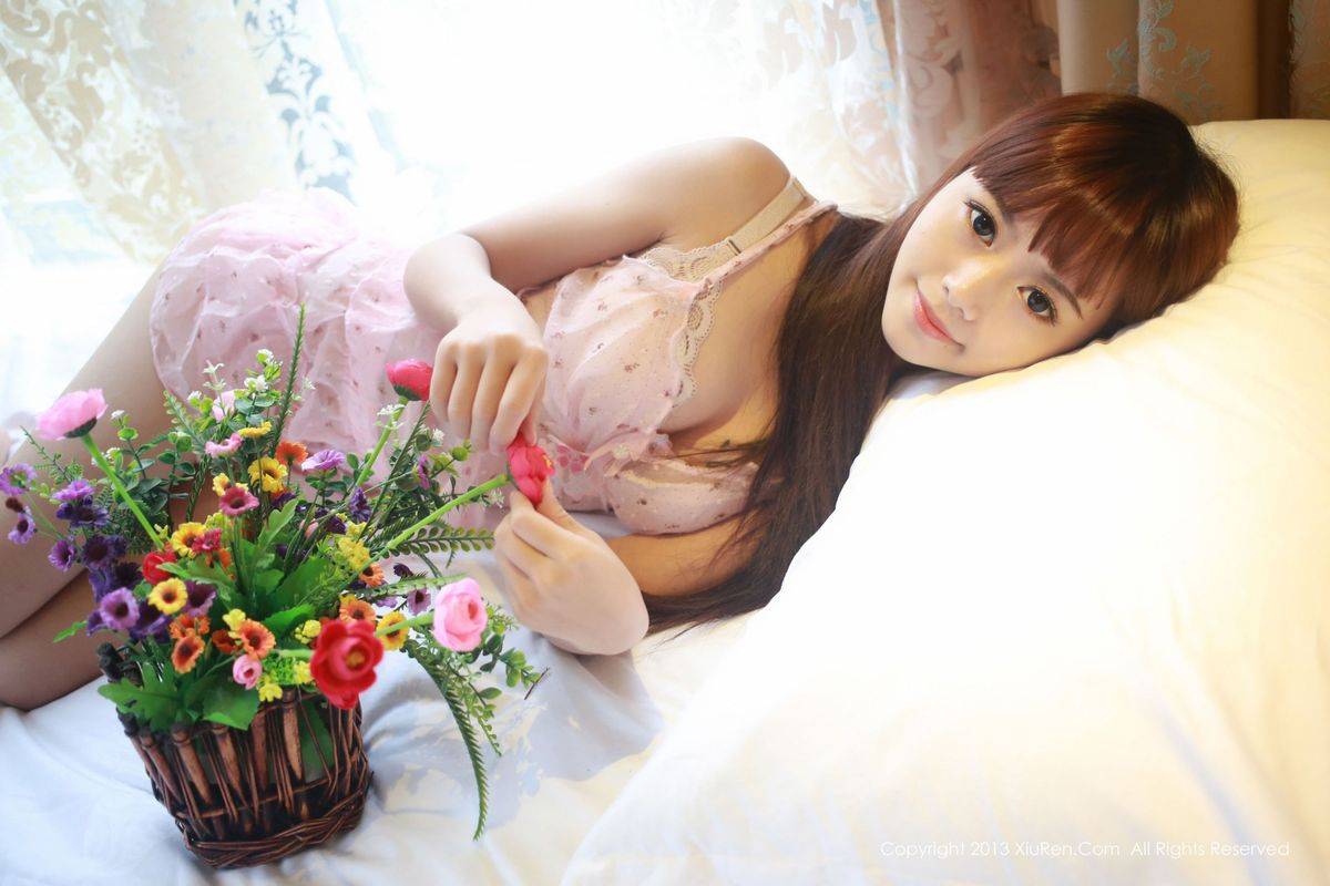 秀人网性感美女Toro羽住沙滩比基尼浴室情趣内衣诱惑美图-49