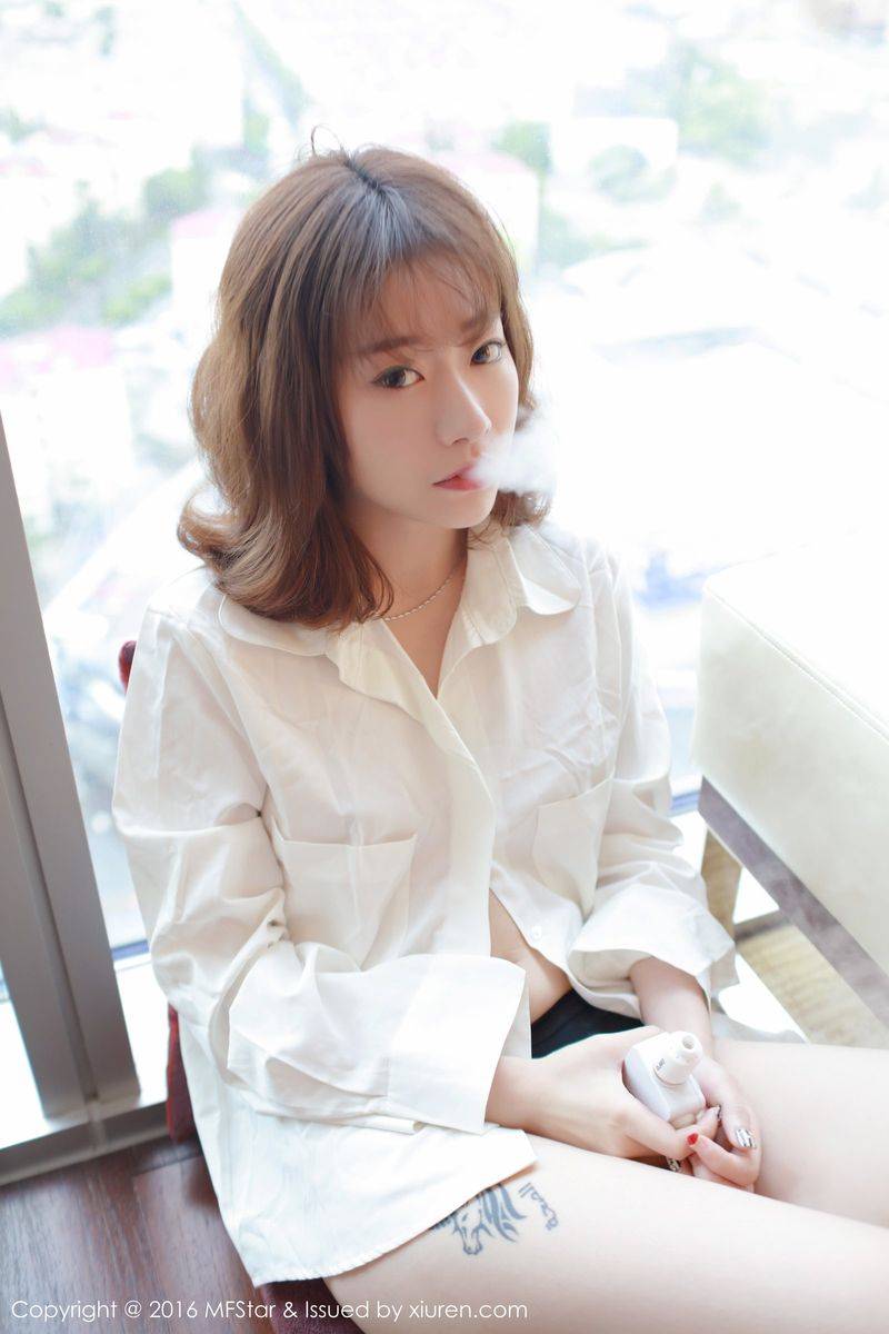 模范学院美女模特陈思雨Mango诱人丰胸修长美腿写真套图-19