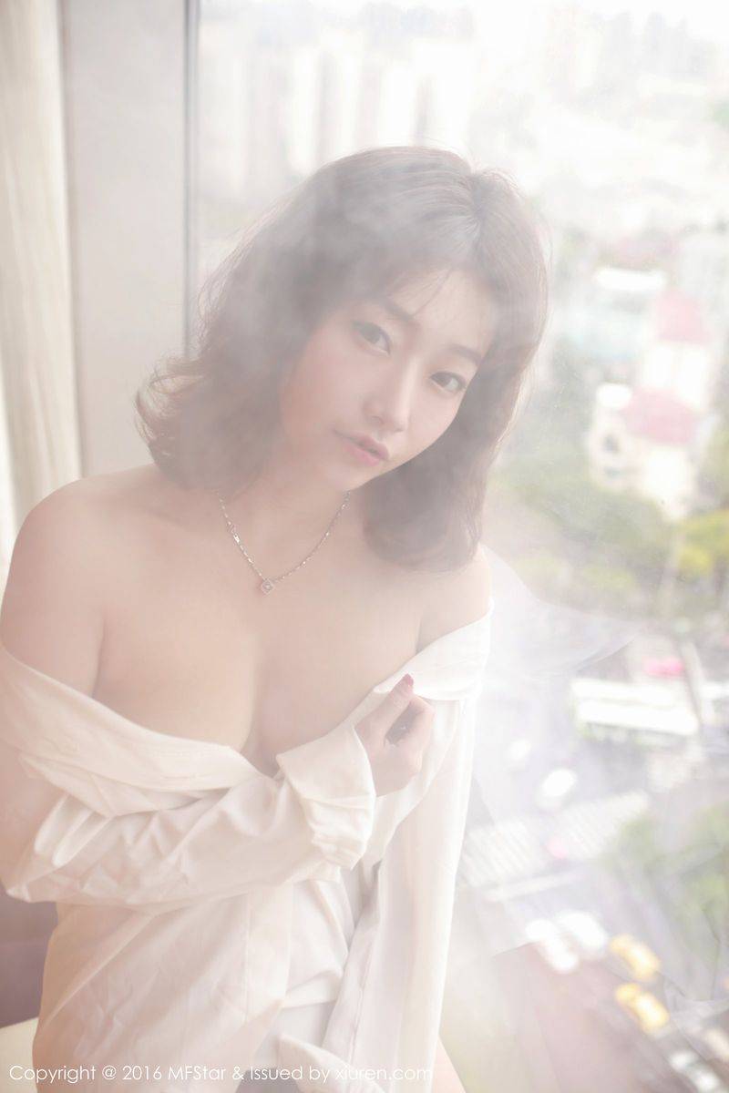 模范学院美女模特陈思雨Mango诱人丰胸修长美腿写真套图-26