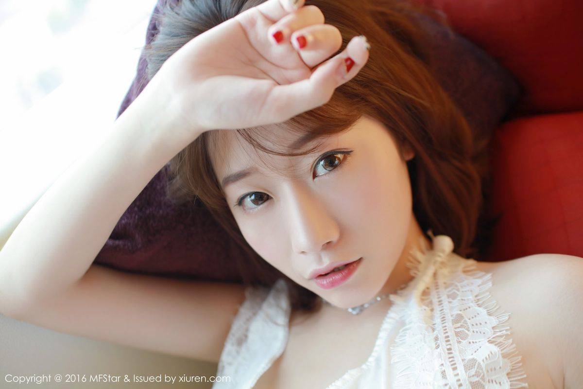 模范学院美女模特陈思雨Mango诱人丰胸修长美腿写真套图-37