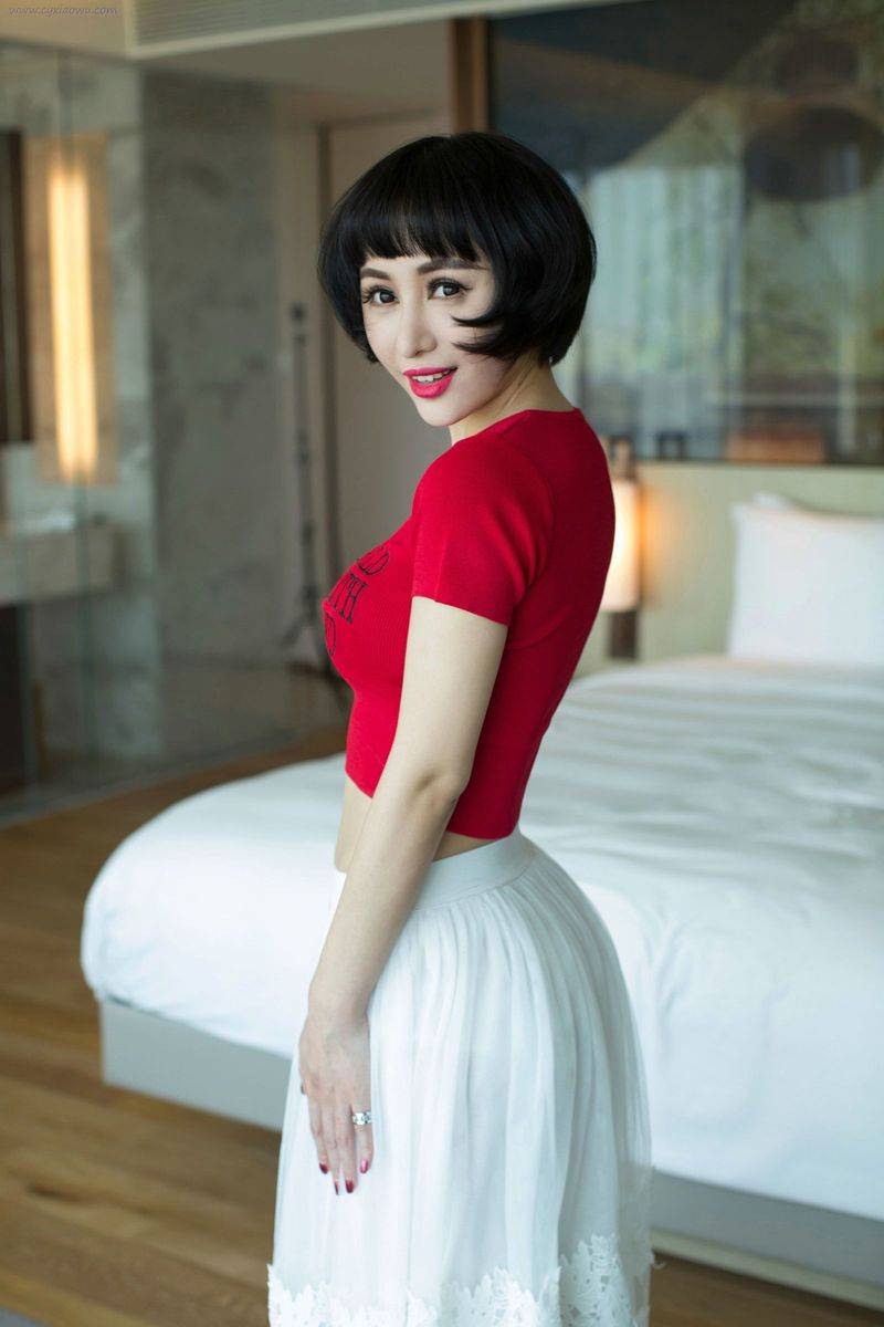 尤果网美女模特叶籽亿Akio浴室湿身诱惑大尺度真空写真-5