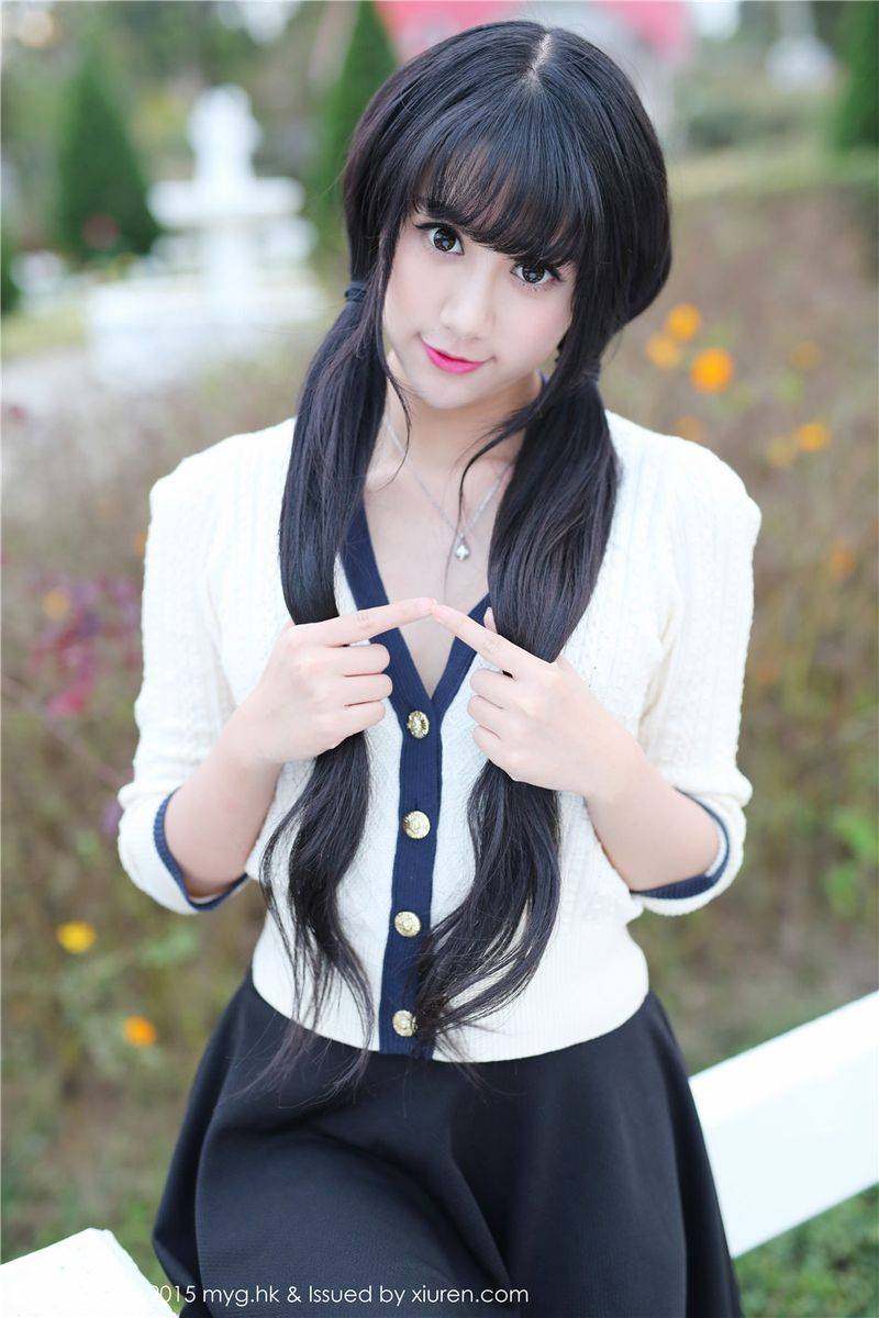 美媛馆养眼美女杨晓青儿丝袜美腿户外湿身诱惑泰国写真-38