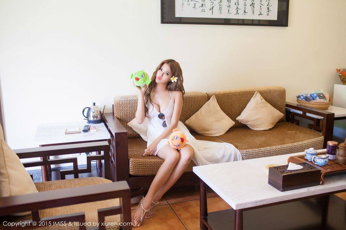 爱蜜社混血美女若彤boomboom温泉会馆比基尼内衣诱惑美图-64