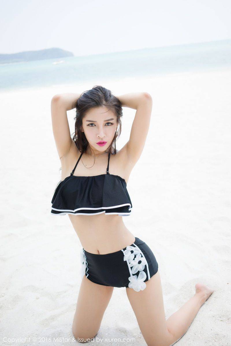 魅妍社冷艳美女戴小唯比基尼勾魂翘臀丁字裤诱惑性感写真-30