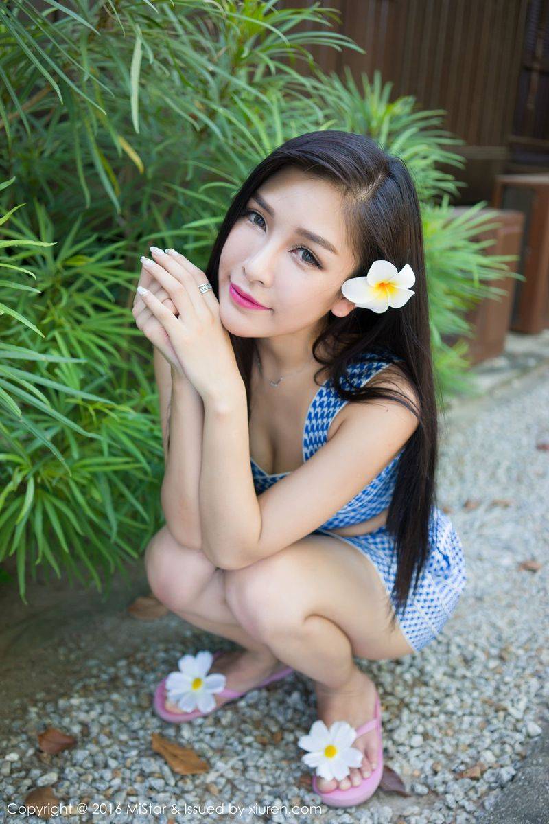 魅妍社冷艳美女戴小唯比基尼勾魂翘臀丁字裤诱惑性感写真-51