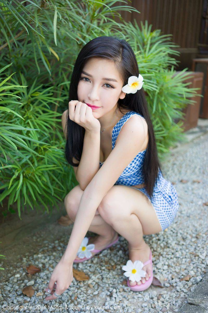 魅妍社冷艳美女戴小唯比基尼勾魂翘臀丁字裤诱惑性感写真-52