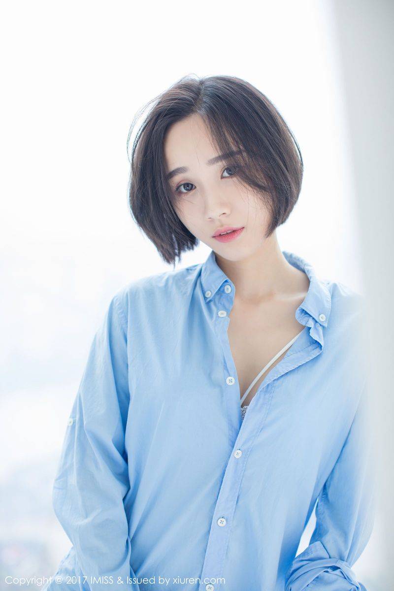 爱蜜社新人美女模特莉雅Livia水润清新诗情画意养眼写真-12