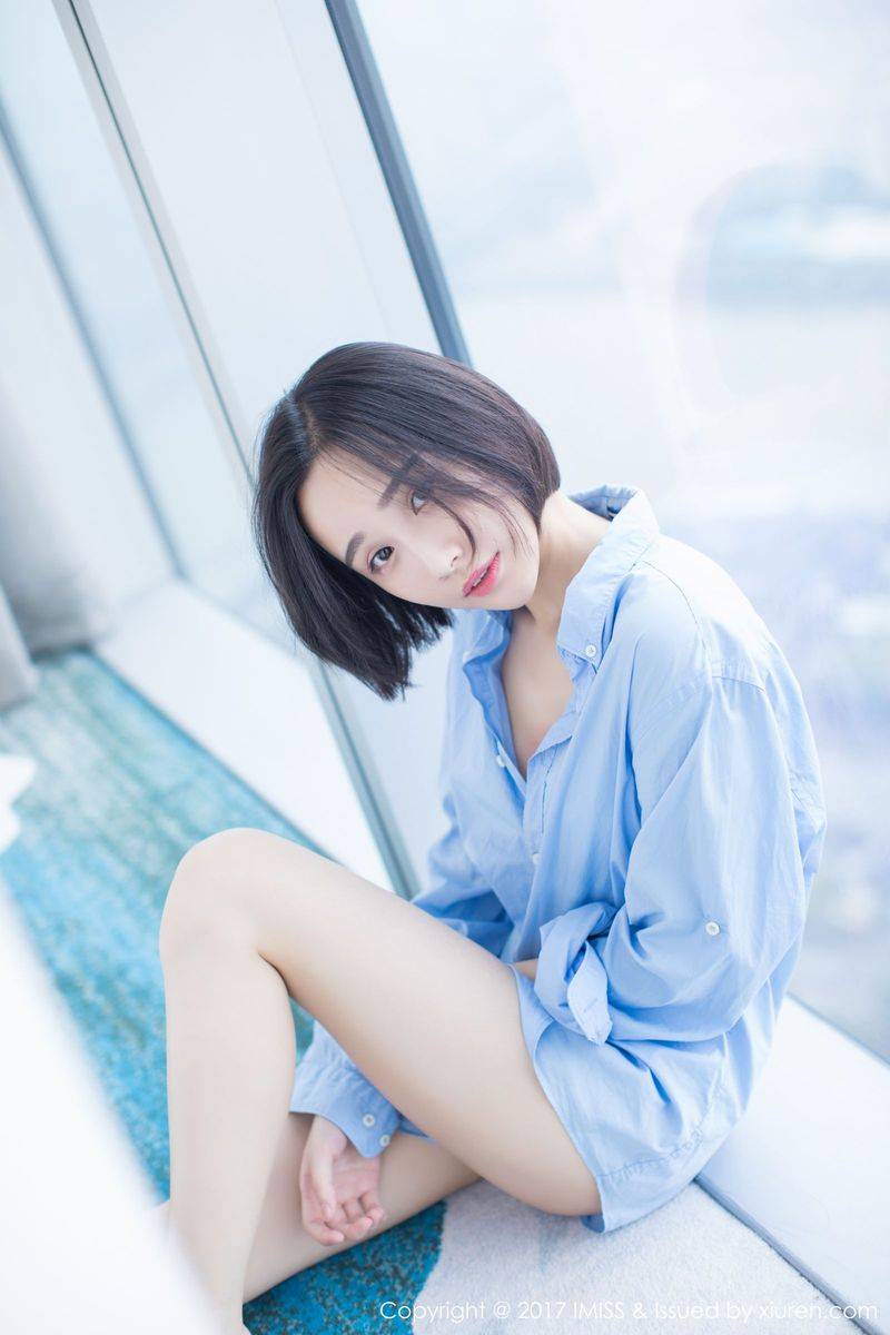 爱蜜社新人美女模特莉雅Livia水润清新诗情画意养眼写真-17