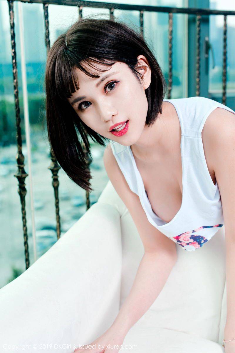 御女郎美女模特萌宝儿BoA童颜巨乳美腿翘臀真空性感写真-49