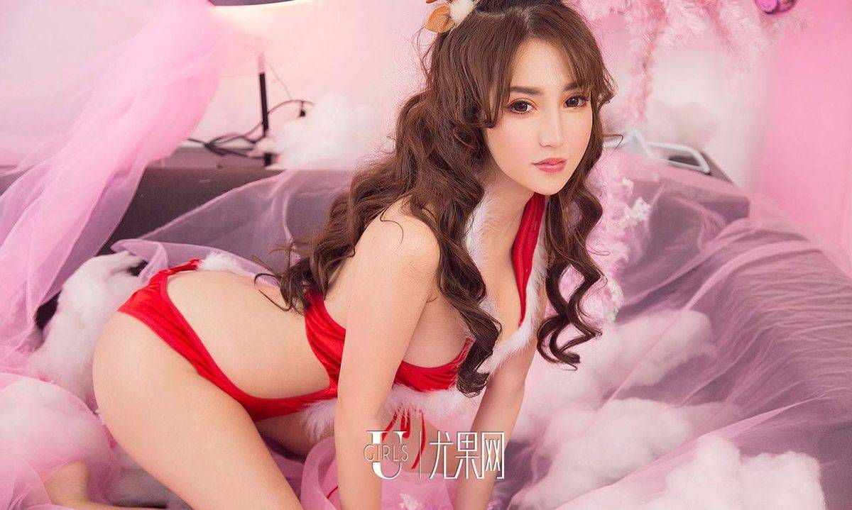 尤果网性感美女夏玲蔓圣诞迷人装扮内衣诱惑撩人狂欢写真-32