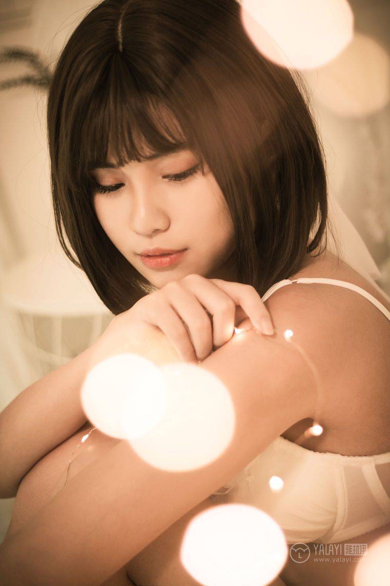 雅拉伊短发嫩模萌宝儿BoA修长美腿白嫩美胸内衣诱惑美图-7