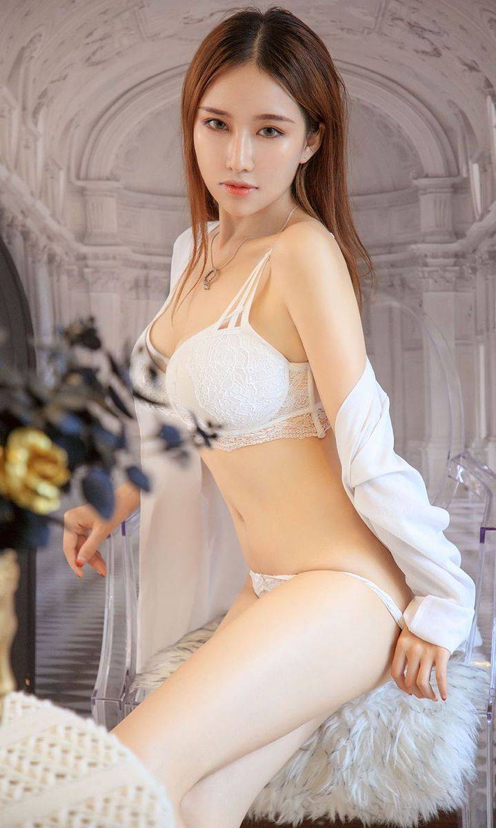 尤果网美女模特月音瞳白嫩爆乳波涛胸涌情趣内衣诱惑写真-23
