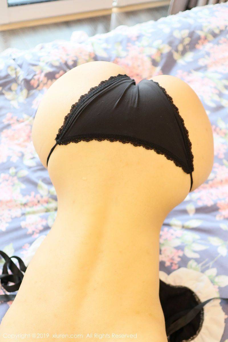 秀人网性感美女yomi悠蜜可爱女仆厨娘装扮制服诱惑最新套图-28