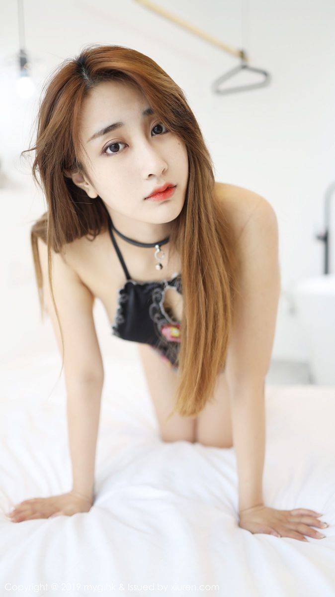 美媛馆美女模特奈美nana情趣肚兜三点式丁字裤诱惑系列写真-20