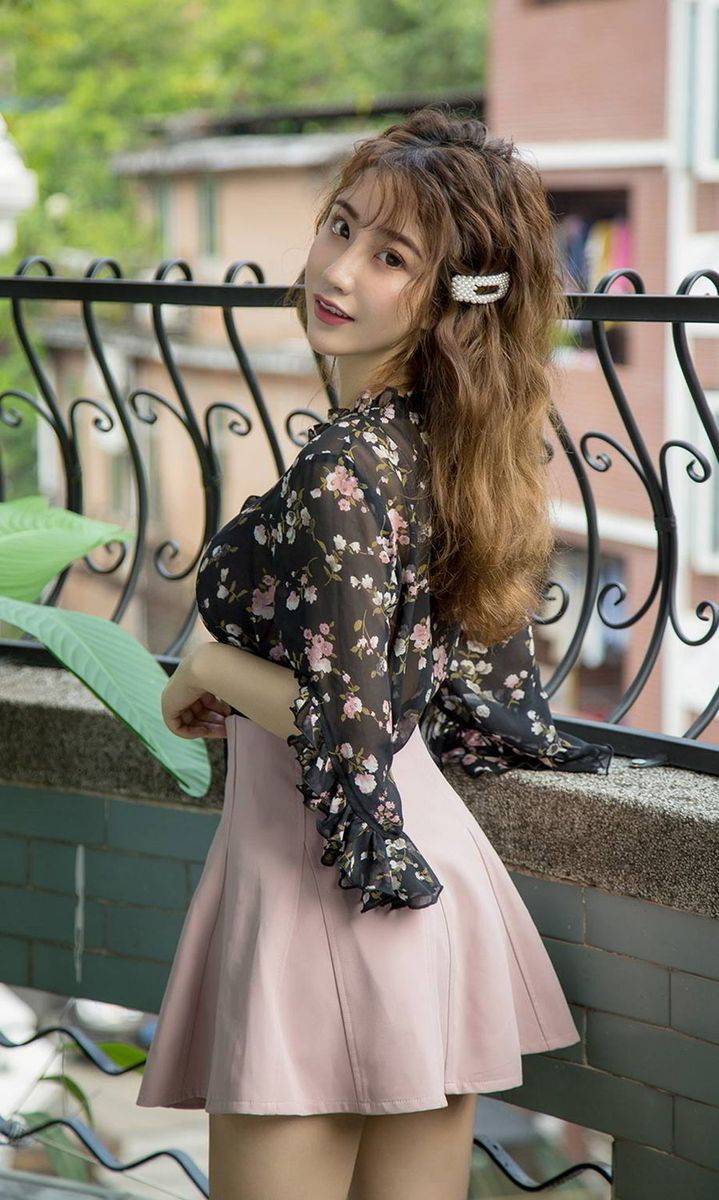 尤果网性感女神绯月樱Cherry白衬衫超短裙职场OL制服诱惑美图-34