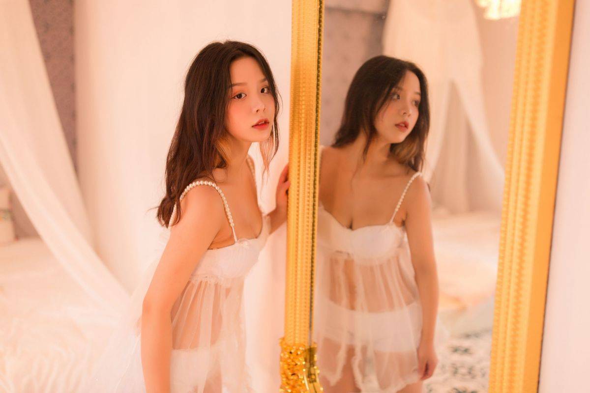 YALAYI雅拉伊异域美少女木木夕Mmx蕾丝吊裙风情性感写真-35