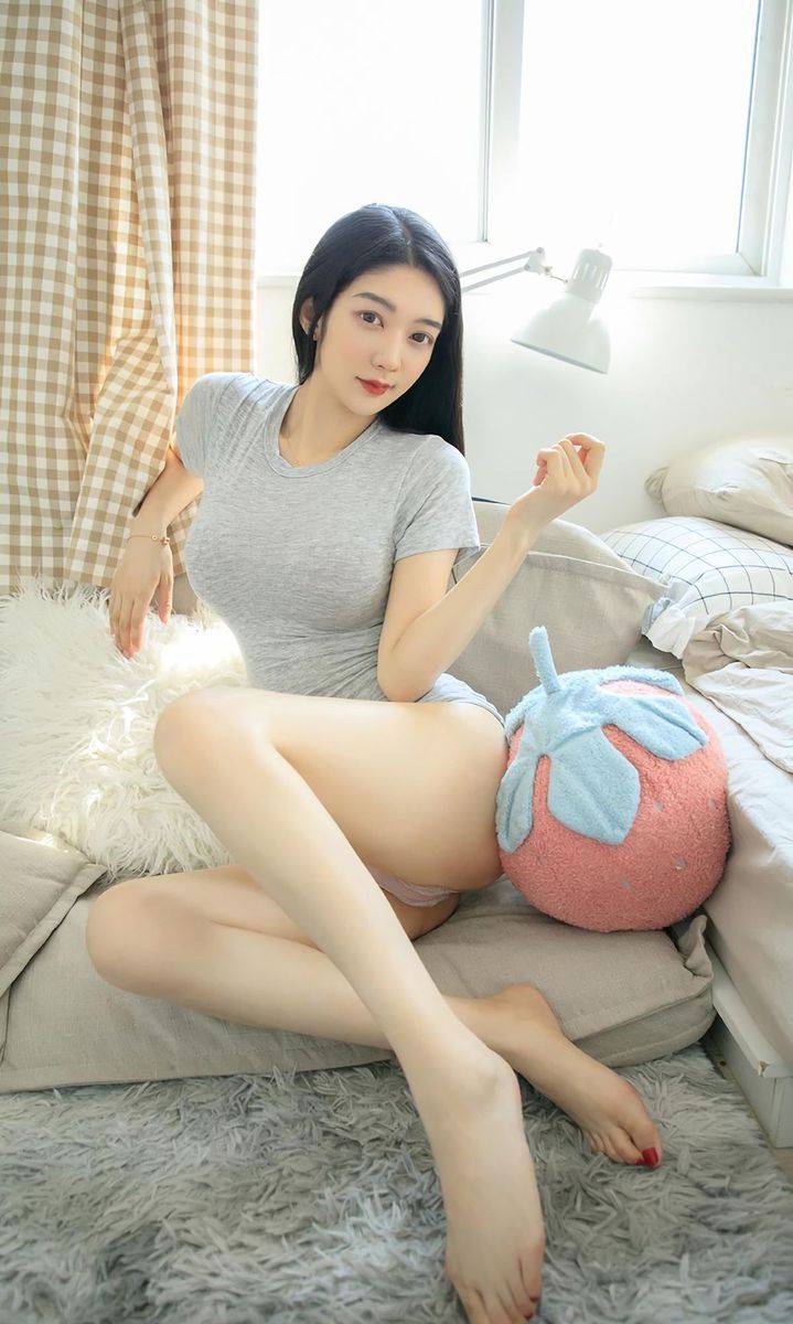 尤果网美女模特小热巴angela清新吊带内衣诱惑迷人性感写真-22