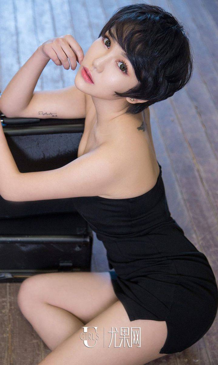 尤果网都市丽人大悦悦修长美腿黑色套装吊带内衣性感写真-6