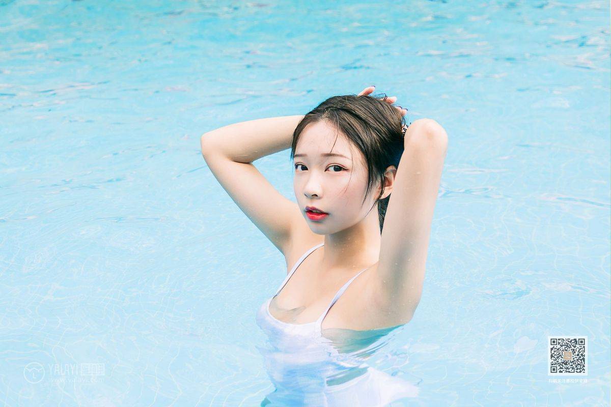 YALAYI雅拉伊美女模特阿禾泳池比基尼湿身诱惑夏日回忆写真-34