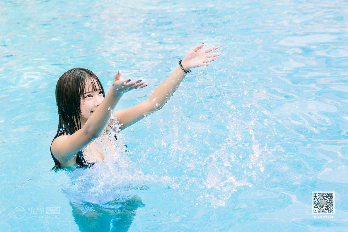 YALAYI雅拉伊美女模特阿禾泳池比基尼湿身诱惑夏日回忆写真-36