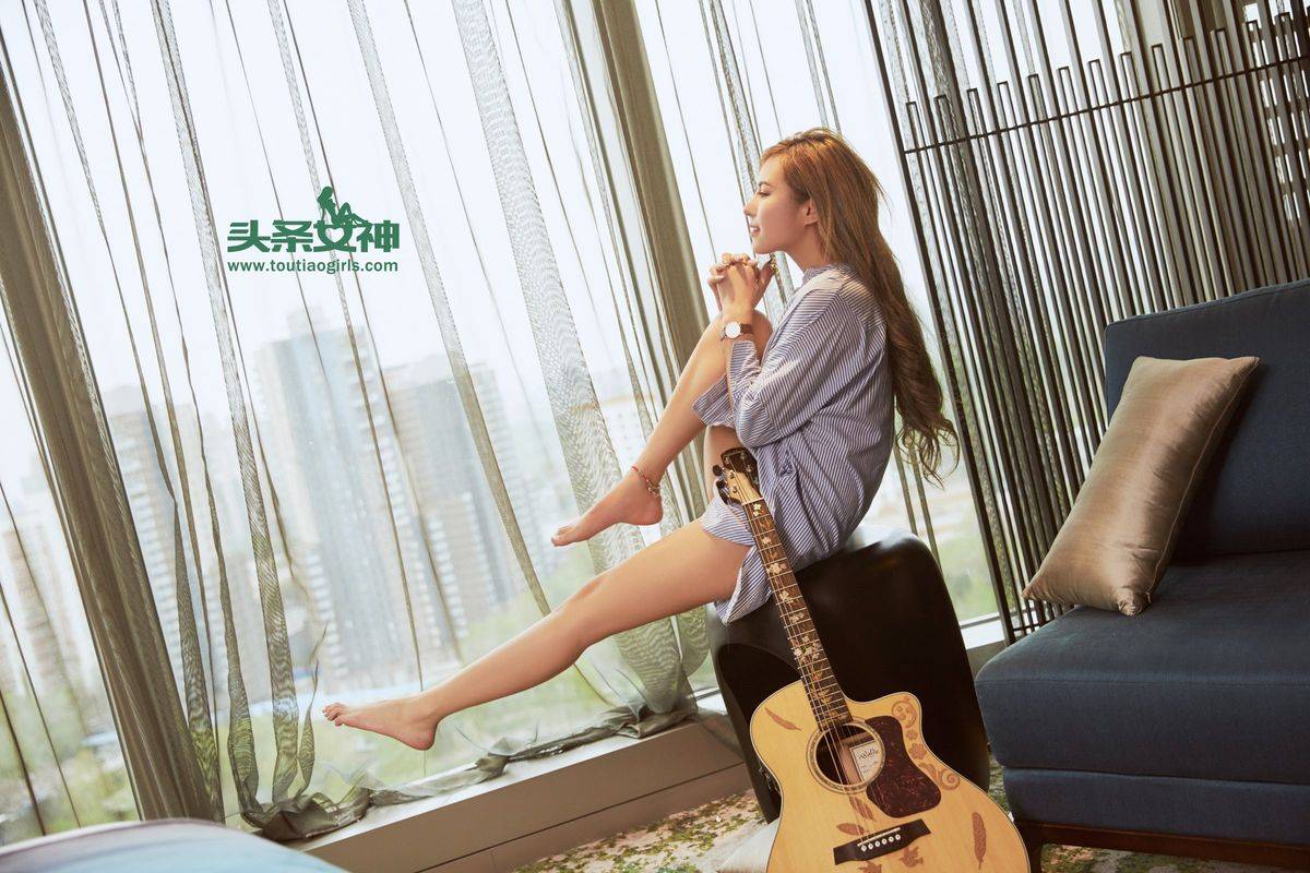 头条女神音乐少女温蒂Chioa沐色暖阳修长美腿唯美诱惑写真-31