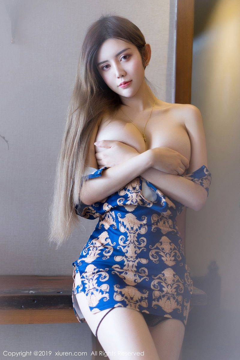 秀人网性感女神Cris卓娅祺古典旗袍与魅惑私房内衣唯美写真-16