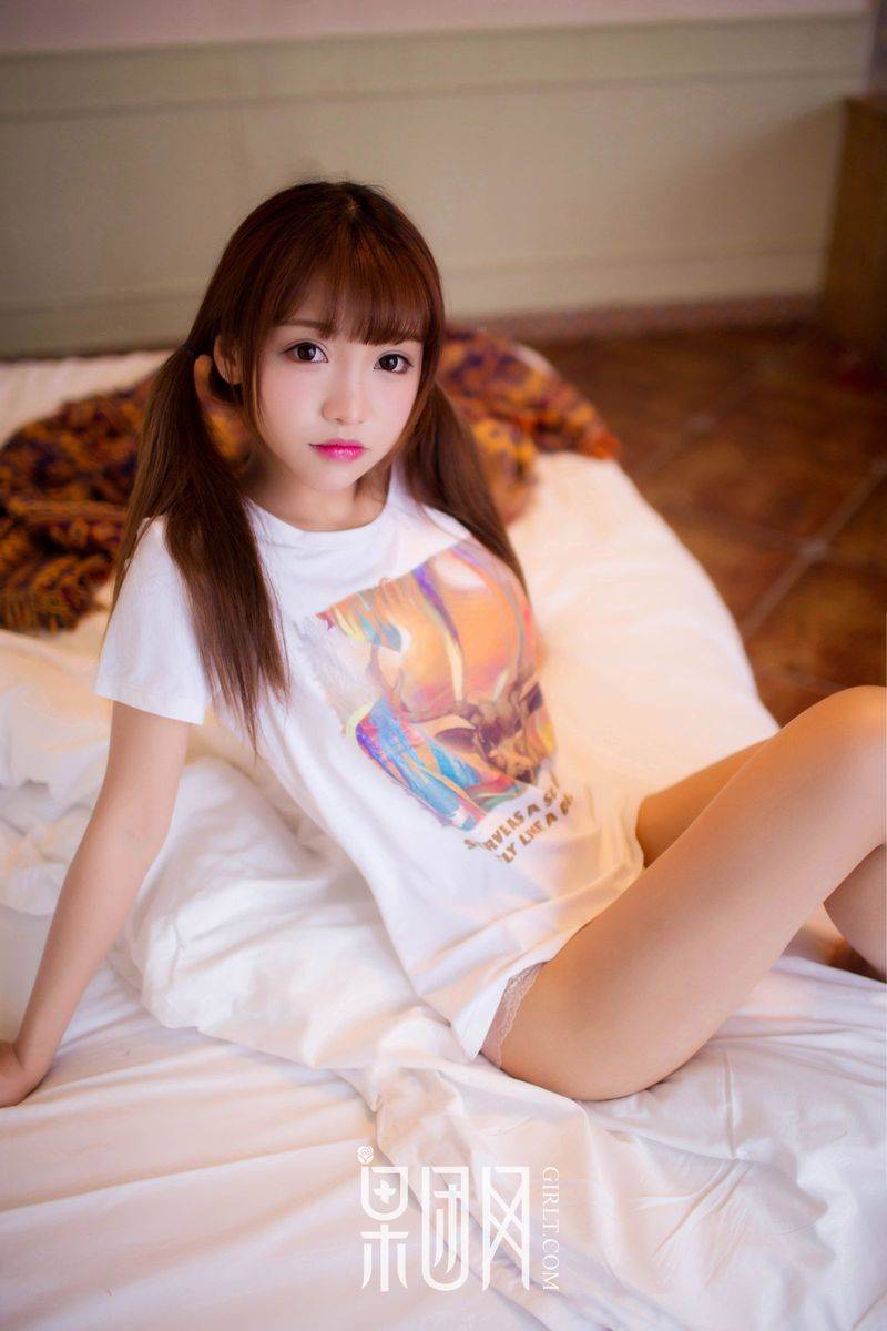 果团网少女萝莉水花花不是水哗哗双马尾全裸真空私房写真-21