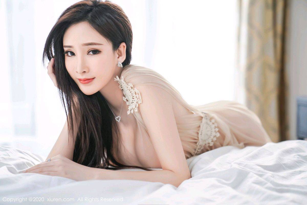 秀人网性感女神周妍希薄纱透视修长美腿气质袅袅撩人写真-37