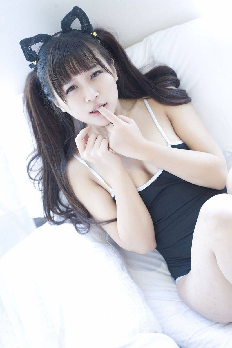 果团网清纯嫩模李佳瞳双马尾日系连体学生运动服性感写真-12