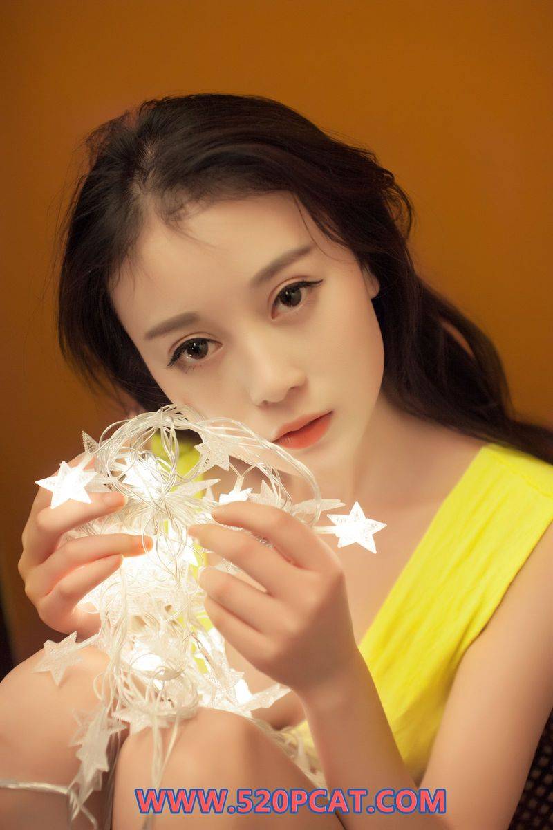 PartyCat轰趴猫性感嫩模赵小米Kitty黄色比基尼清新写真-3