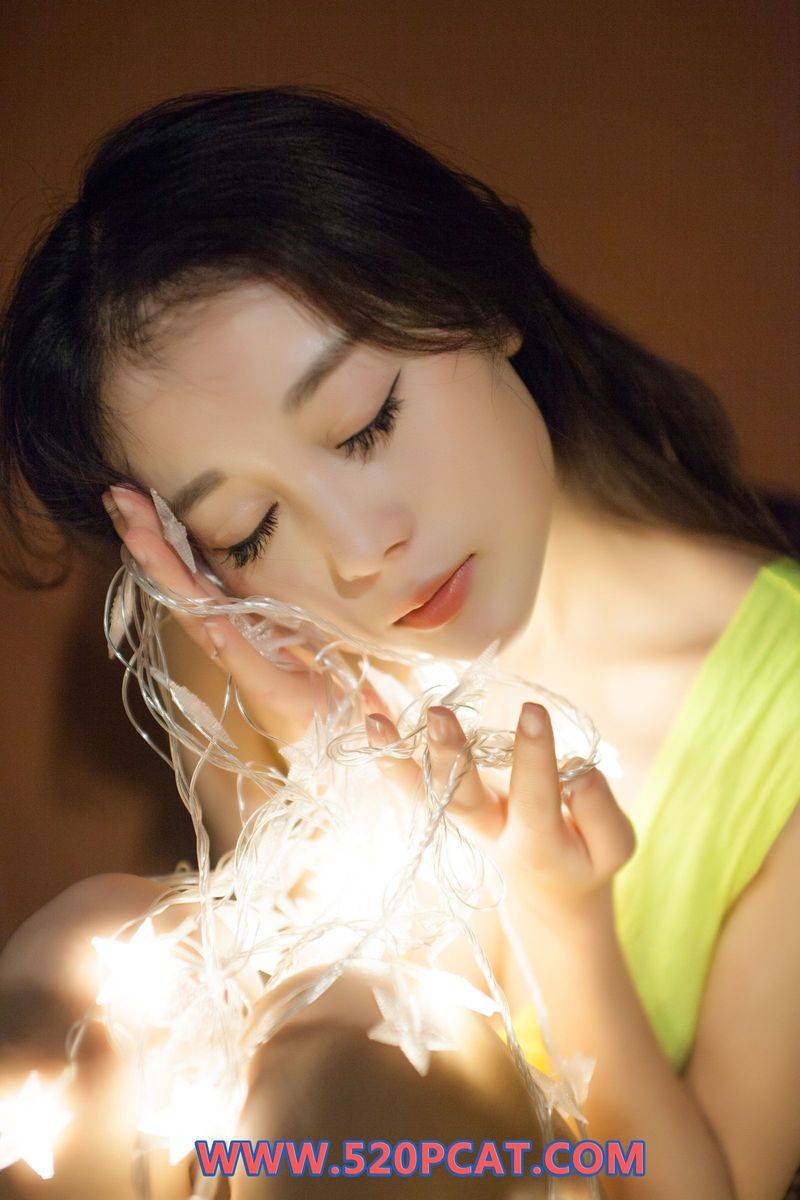 PartyCat轰趴猫性感嫩模赵小米Kitty黄色比基尼清新写真-6