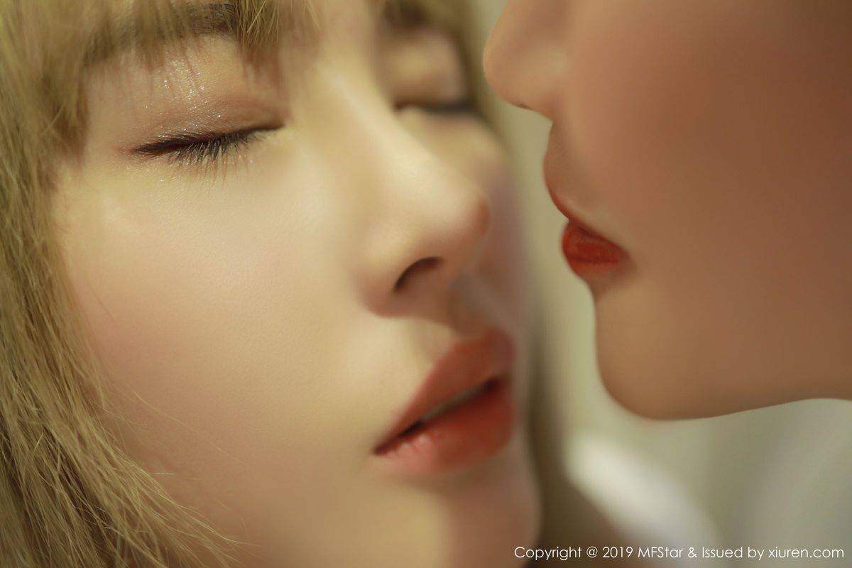 模范学院性感姐妹花徐cake&艾莉Evelyn丝袜美腿双人拉拉套图-42