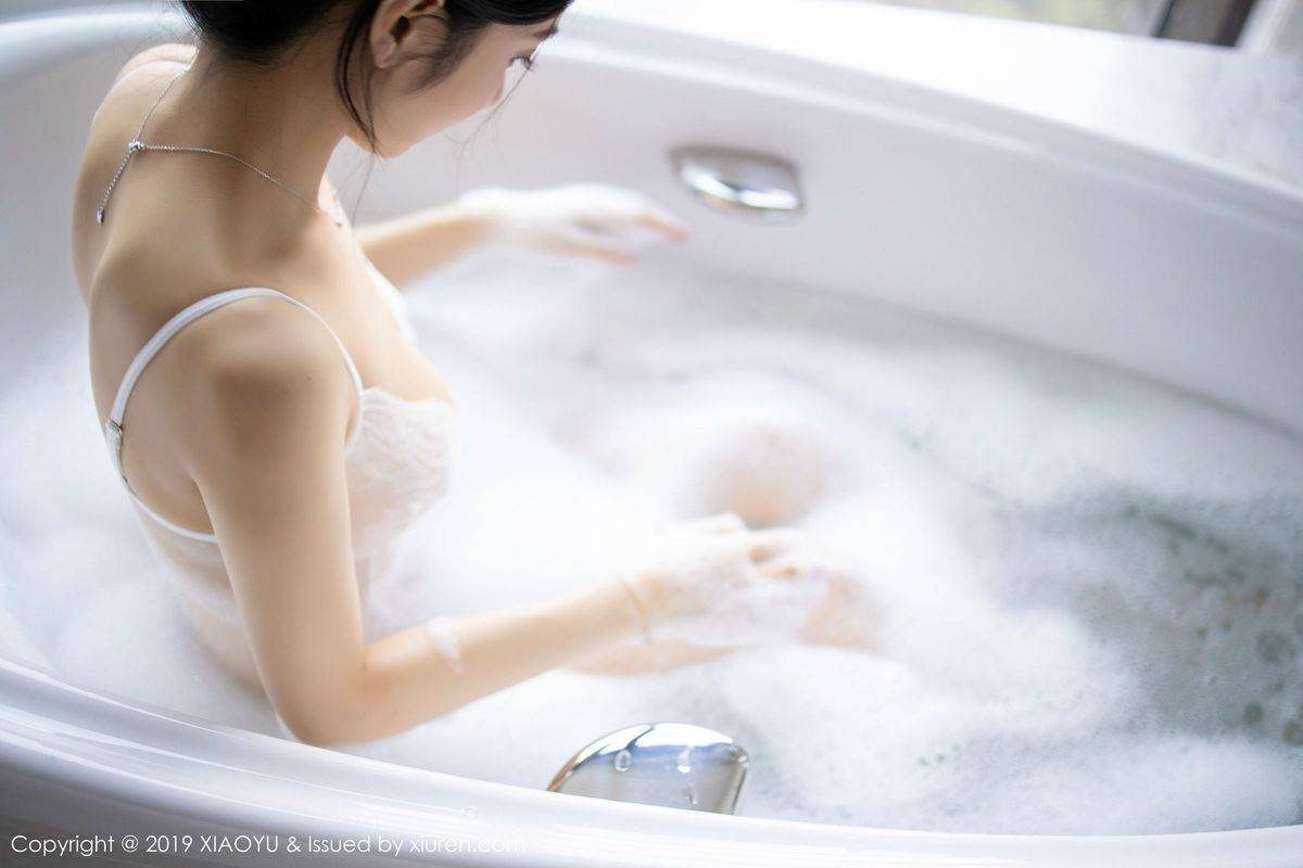 语画界性感女神Angela小热巴芊芊美腿曼妙身段足量妖艳写真-58