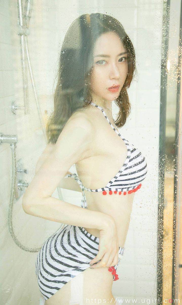 尤果网美女模特梦心玥细腻美腿透视蕾丝内衣诱惑痴醉美图-17