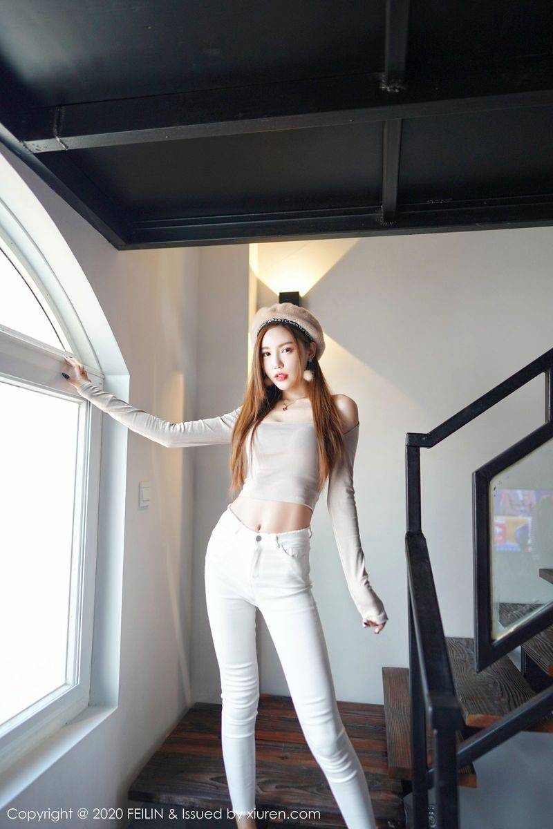 嗲囡囡性感女神梦小楠小夜猫蕾丝吊袜内衣魅惑私房套图