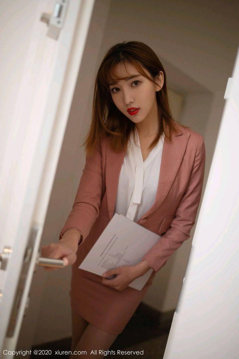 秀人网性感姐妹花陆萱萱&陶喜乐_lele家访主题足量诱惑写真-5