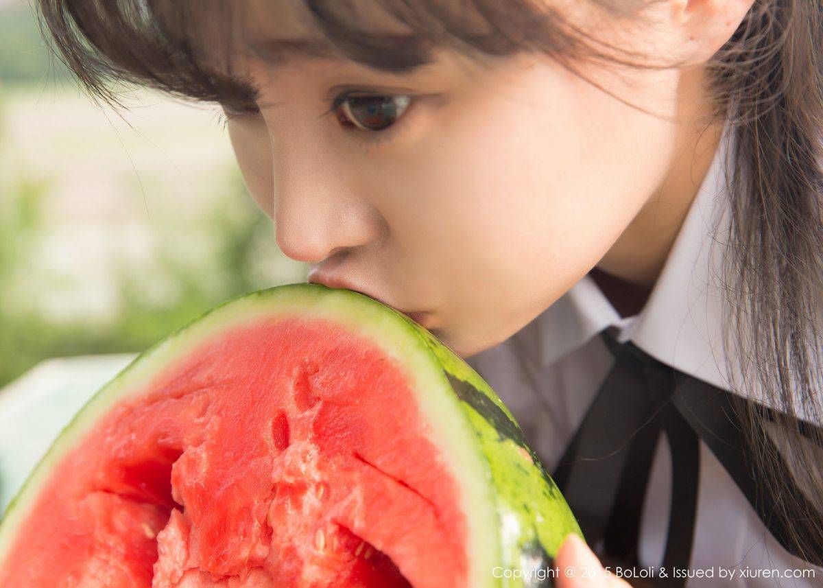 波萝社美少女模特柳侑绮多套装饰波涛汹涌巨乳诱惑私房图-56