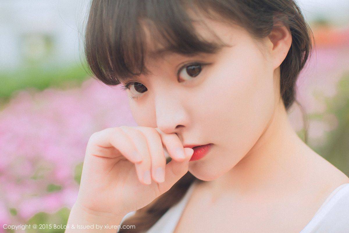 波萝社美少女模特柳侑绮多套装饰波涛汹涌巨乳诱惑私房图-86