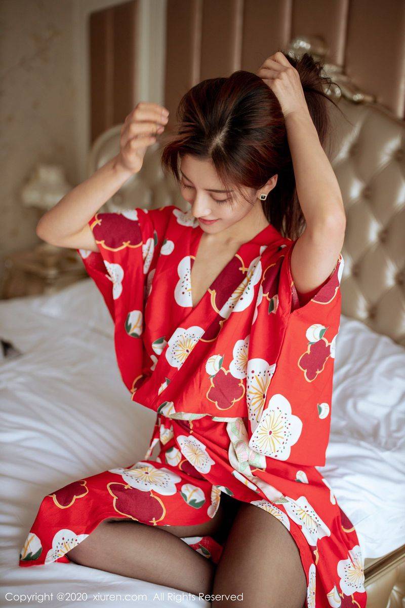 秀人网美女模特林文文yooki黑丝美腿和服主题极致性感写真-65