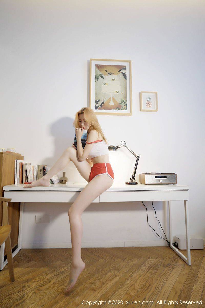 秀人网新人模特爱丽儿修长美腿吊带长裙内衣诱惑曼妙写真-61